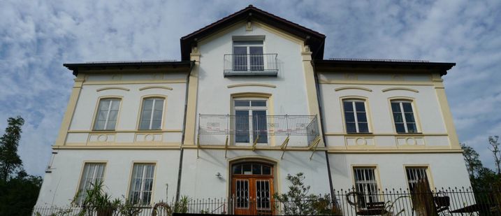 Der Stelzlhof Passau - Sitz des BN KG Passau